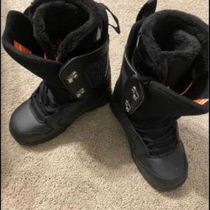 Thirtytwo snowboarding boots